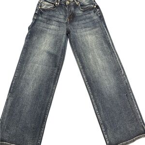 O38 Wide Leg High-Rise Jeans in Faded Blue